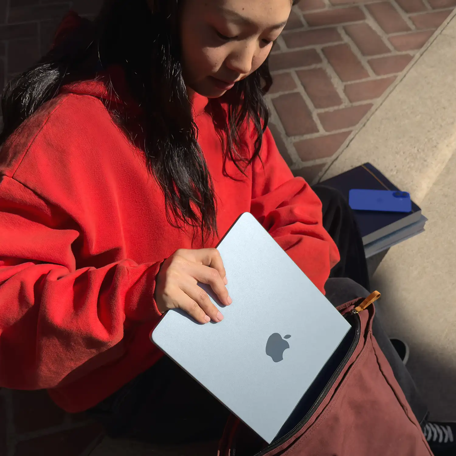Produktbild: Macbook air 13 inch m4 mitternacht bild position 8
